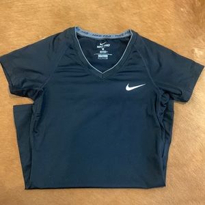 Black Nike Pro short sleeve